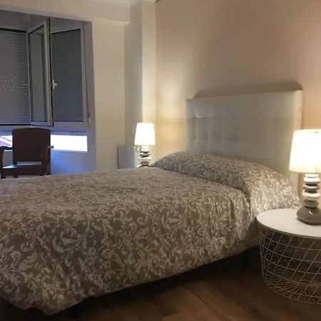 Casa Marques De Santillana * سانتاندر